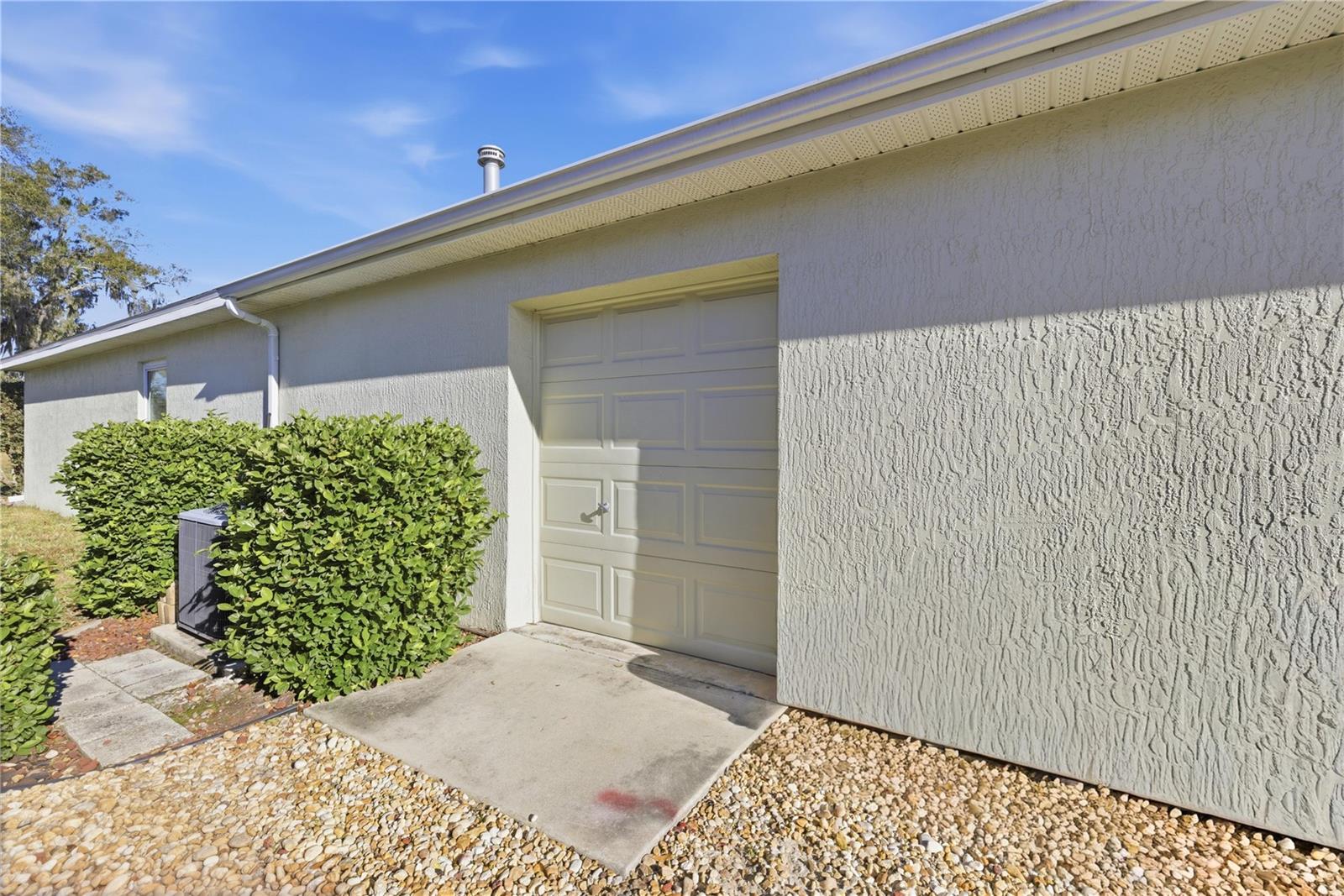 Image 37 of 48 For 15312 14th Avenue Road