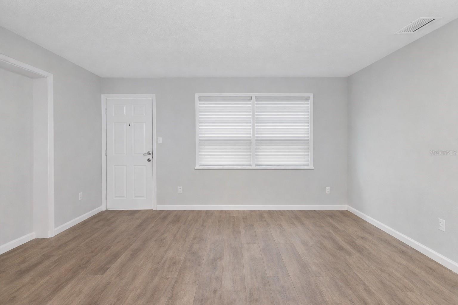 Image 25 of 56 For 2900 Woodbridge Lane