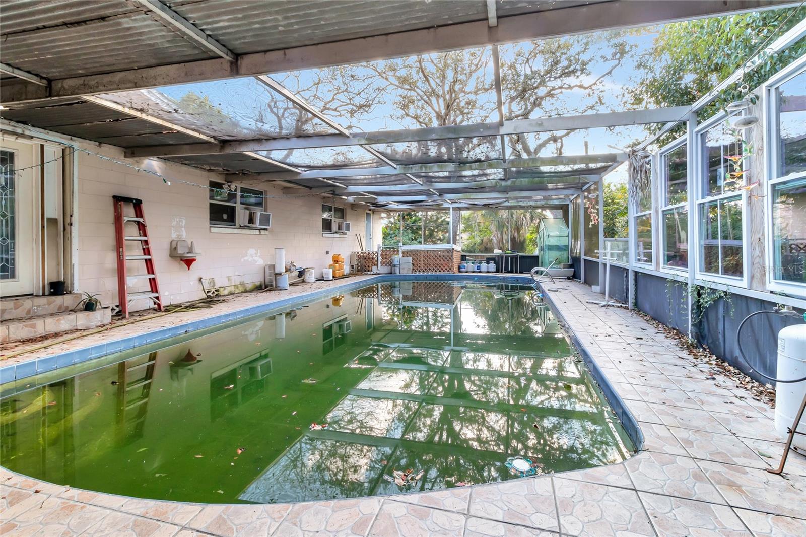 Image 44 of 56 For 2900 Woodbridge Lane