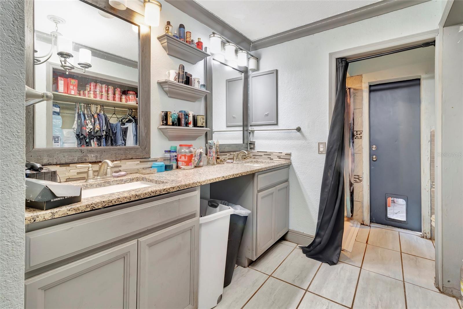 Image 6 of 56 For 2900 Woodbridge Lane