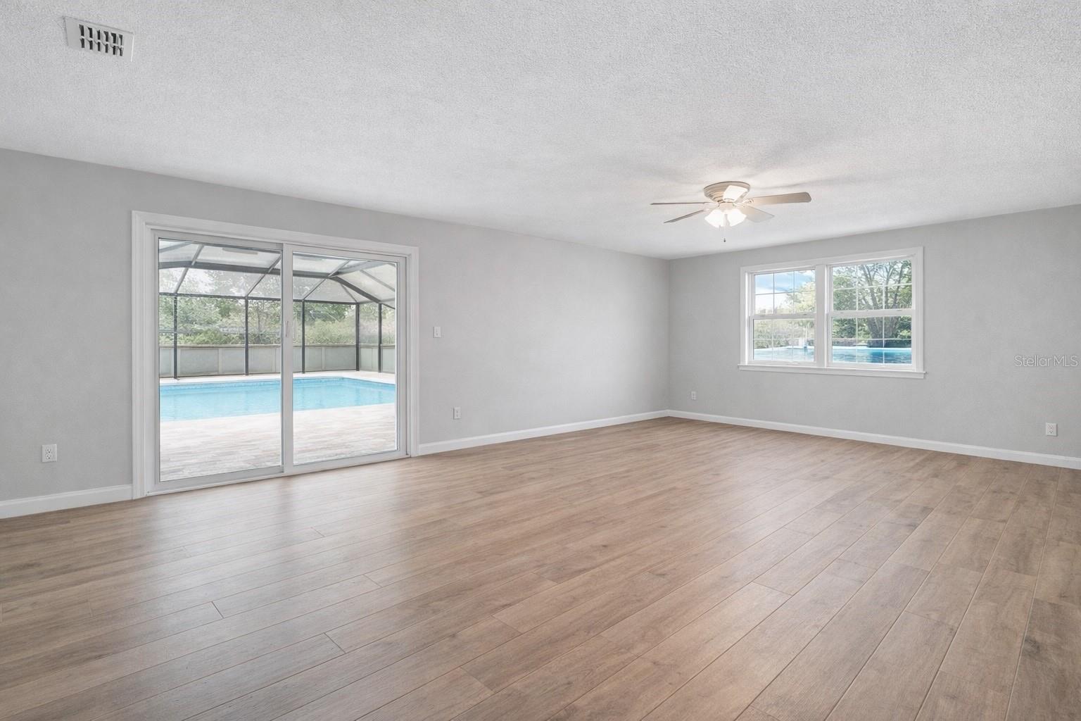 Image 9 of 56 For 2900 Woodbridge Lane