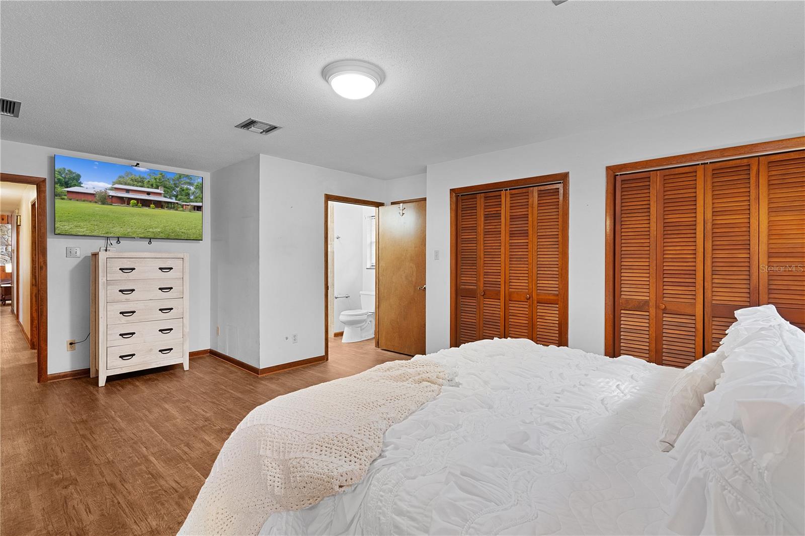 Image 33 of 76 For 8284 County Road 209