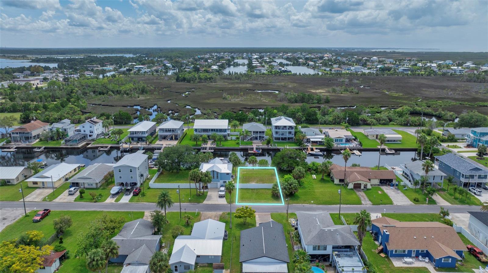 Image 5 of 10 For Centavo Court