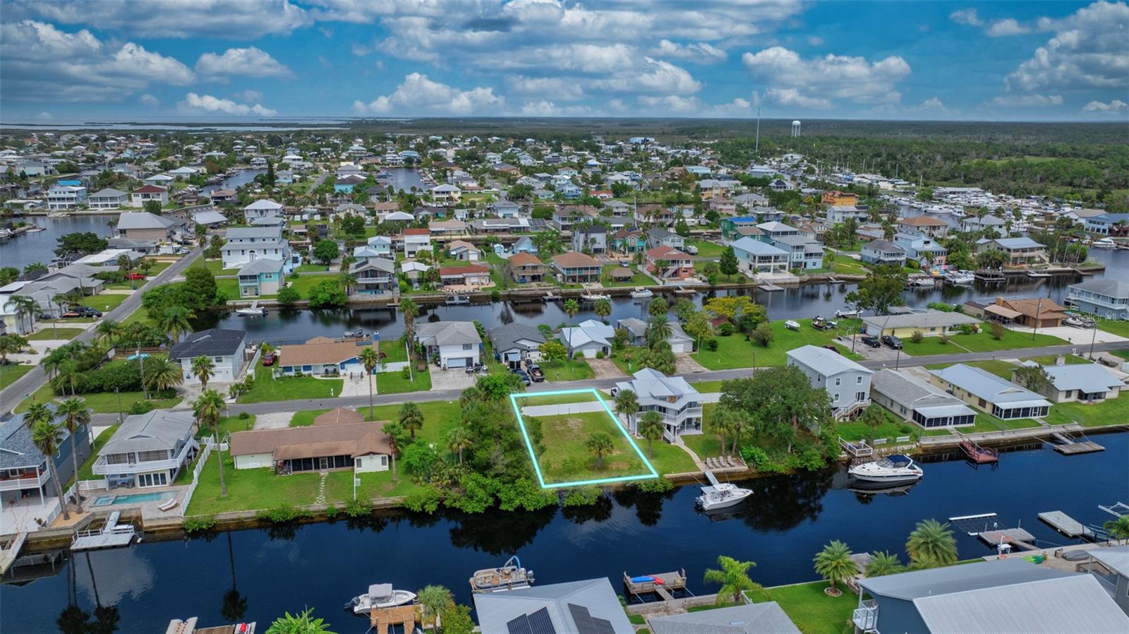 Image 7 of 10 For Centavo Court