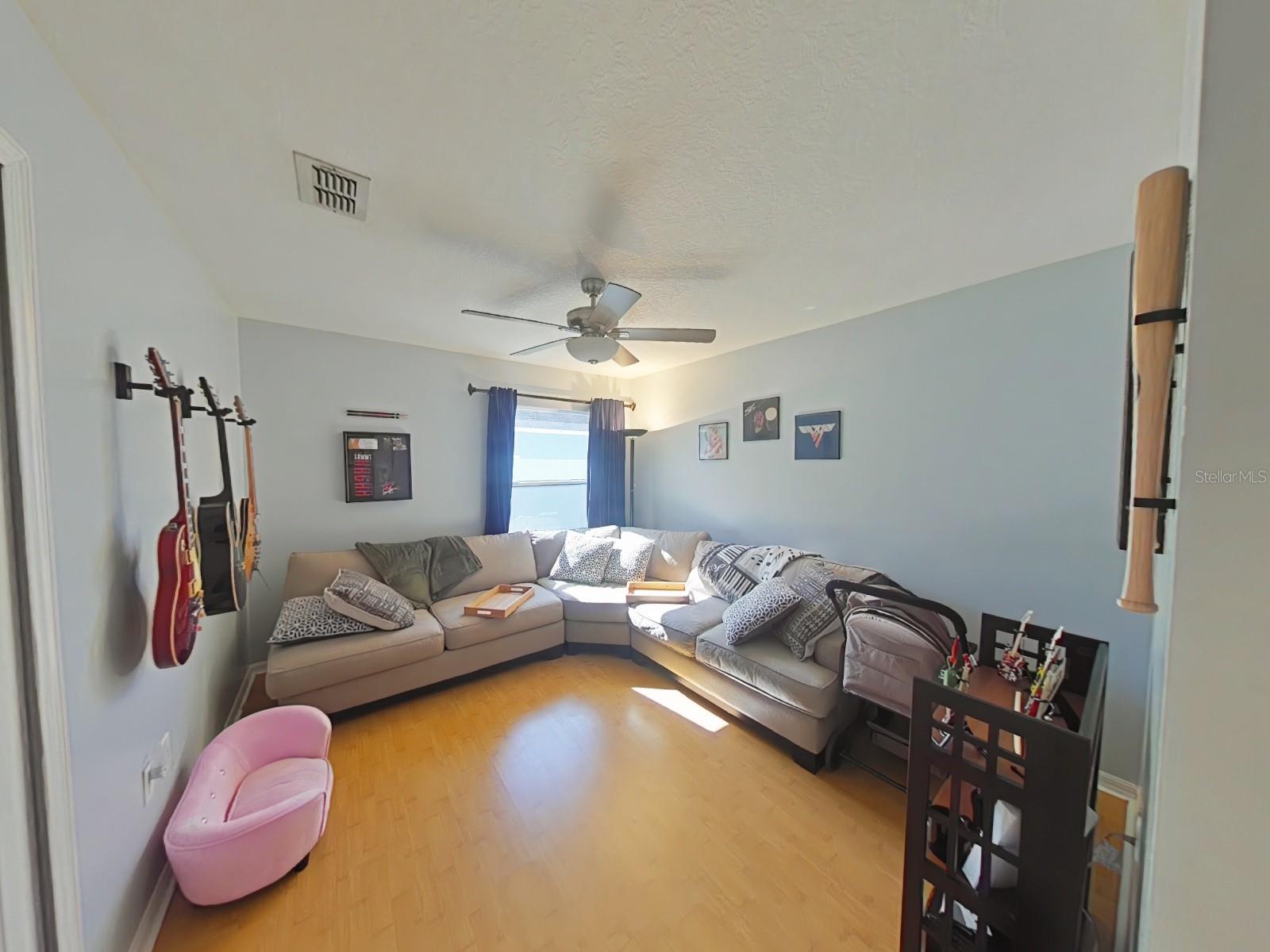 Image 10 of 21 For 161 Long Pine Drive