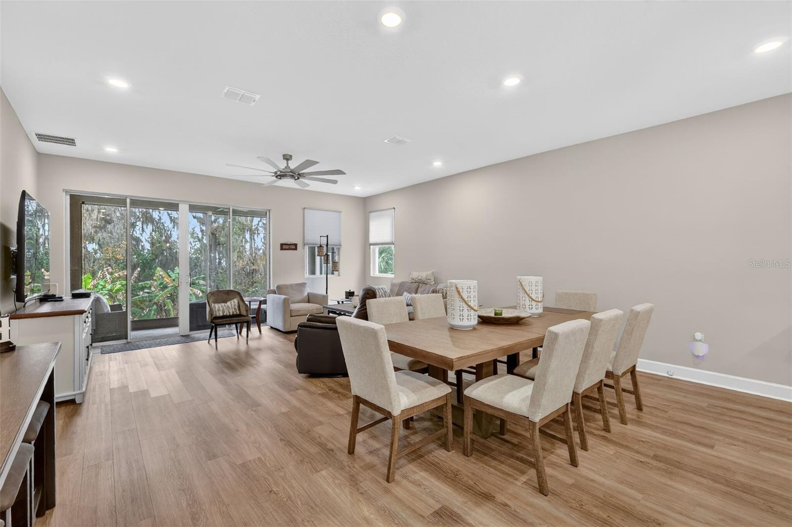 Image 10 of 31 For 7838 Sloewood Drive