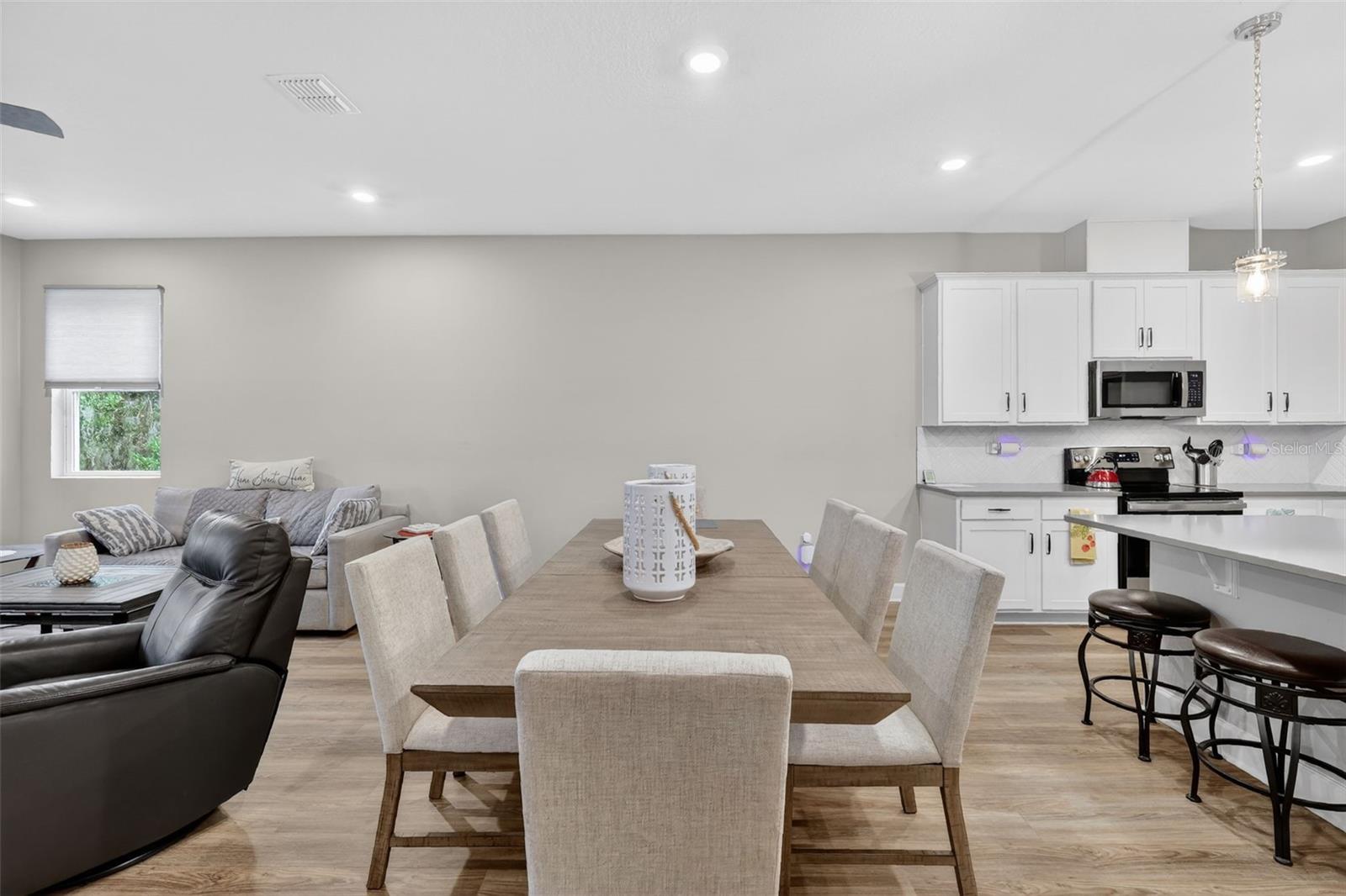 Image 11 of 31 For 7838 Sloewood Drive