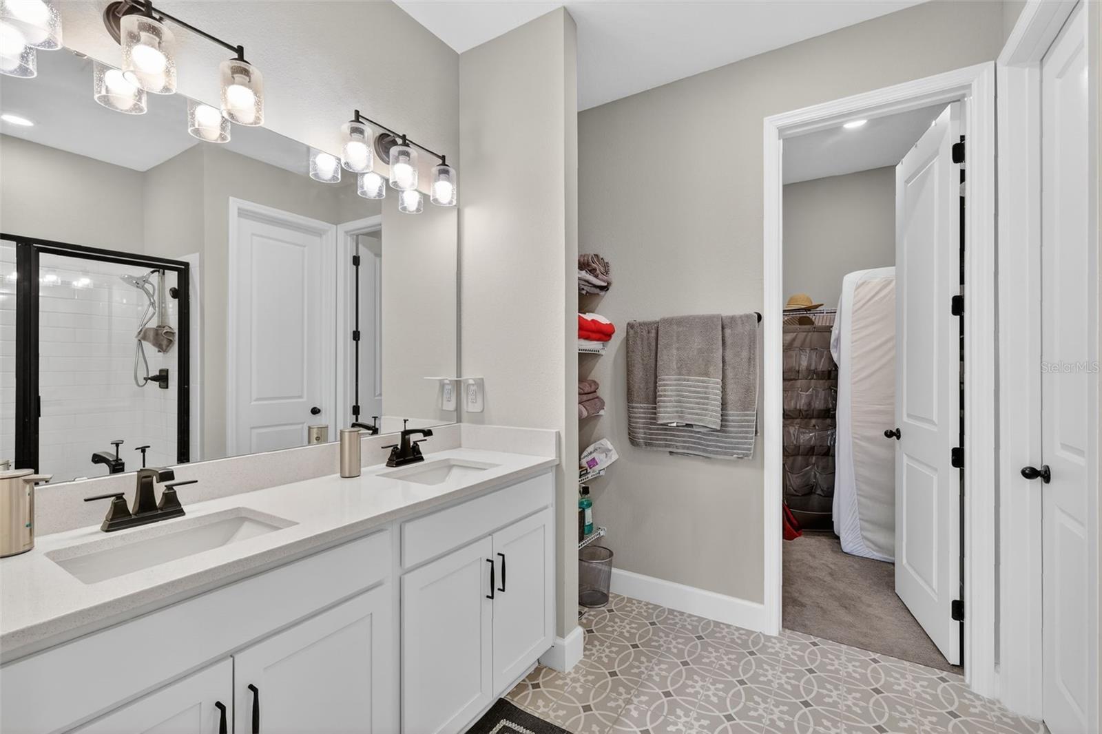 Image 18 of 31 For 7838 Sloewood Drive