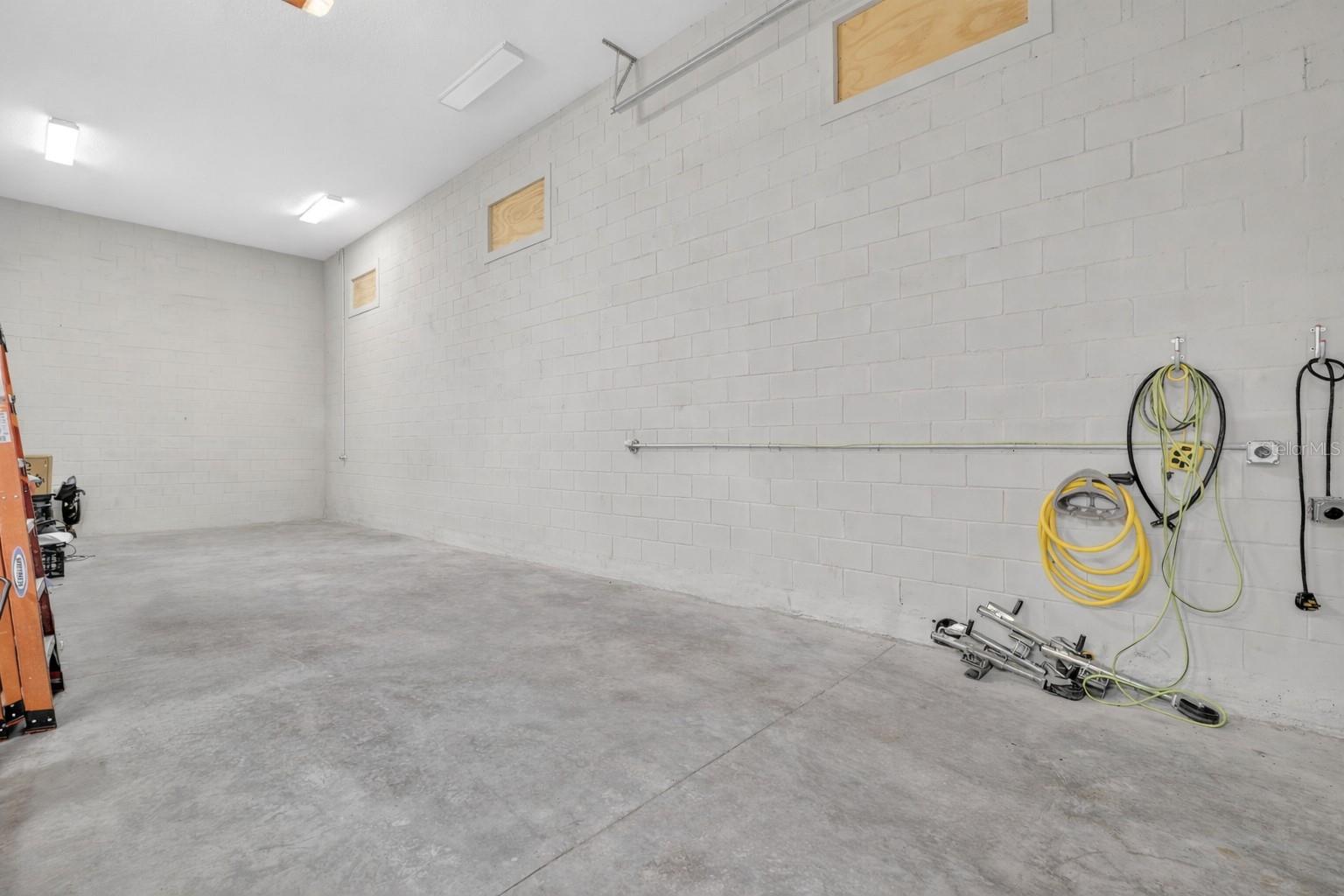 Image 27 of 31 For 7838 Sloewood Drive