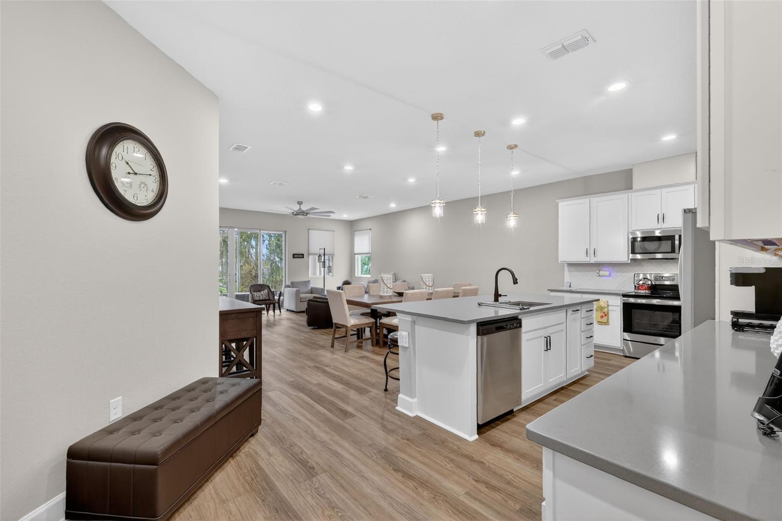 Image 6 of 31 For 7838 Sloewood Drive