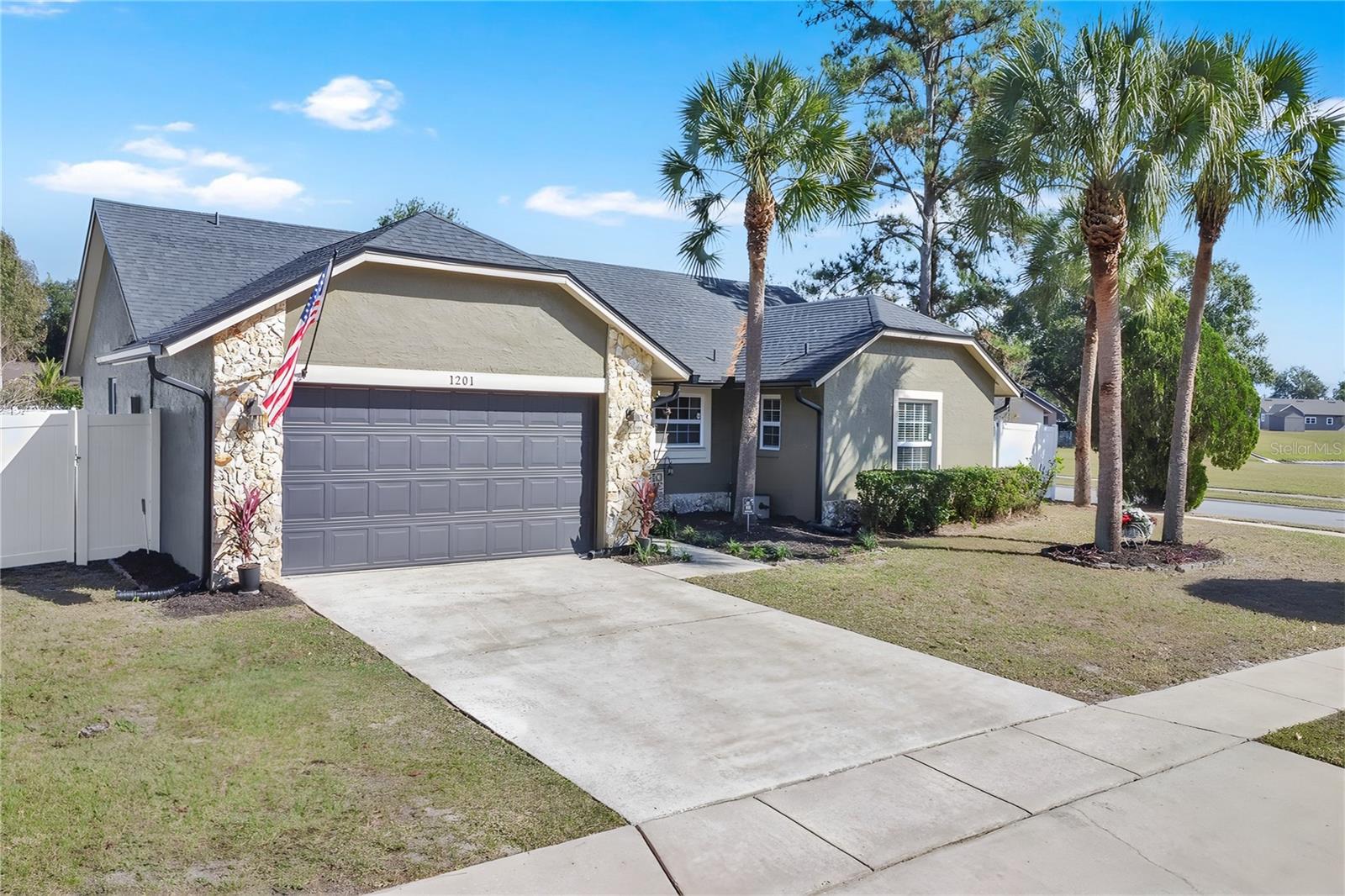 Image 25 of 36 For 1201 Punta Gorda Circle