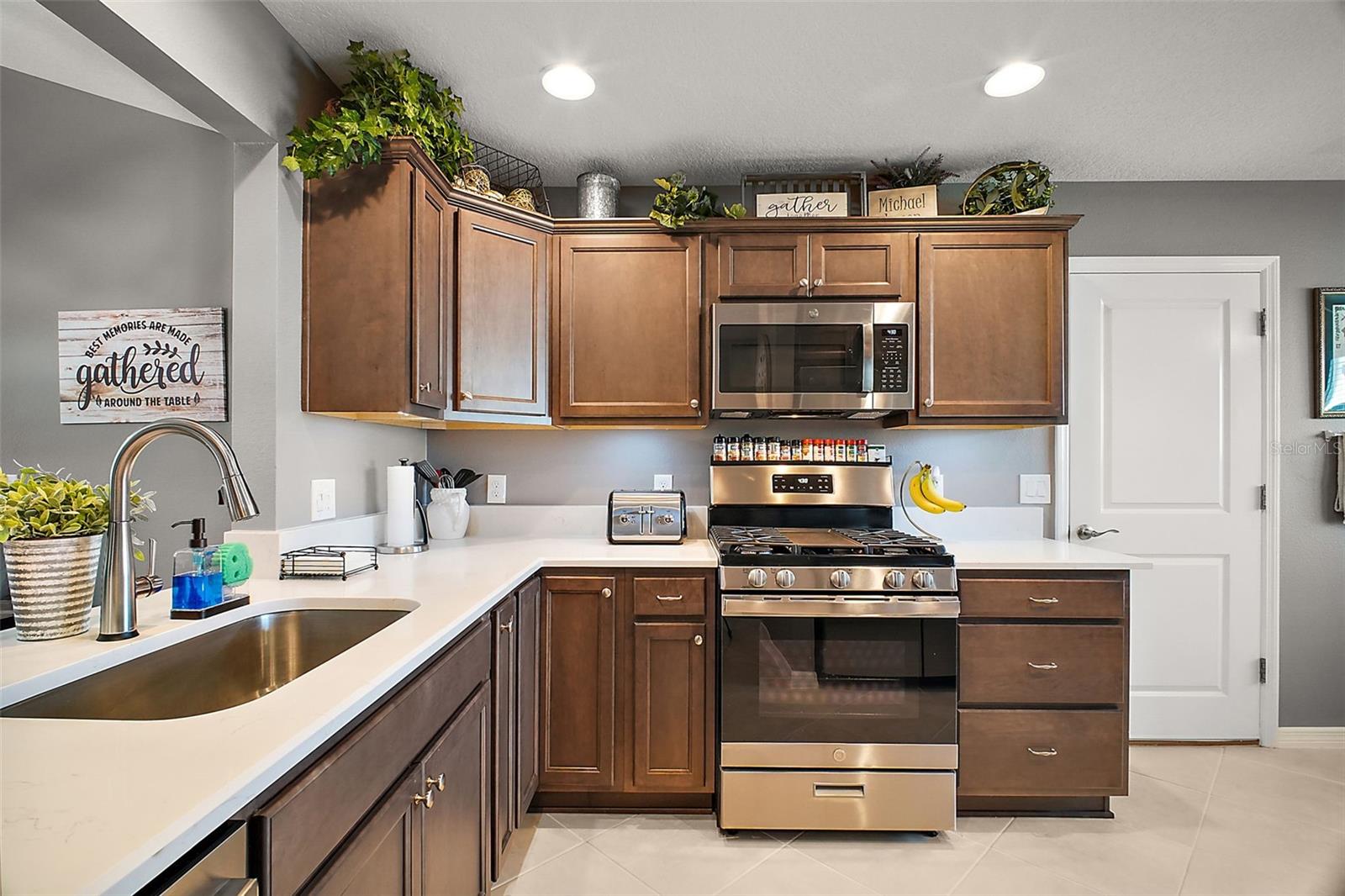 Image 12 of 43 For 5754 Shealy Avenue