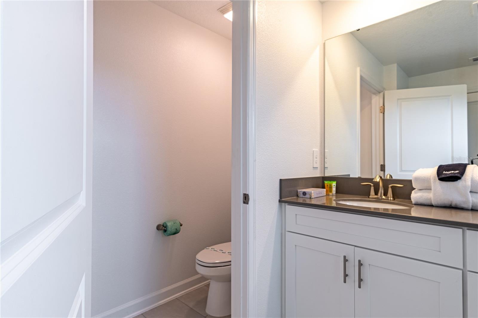 Image 16 of 36 For 2705 Scrapbook Street