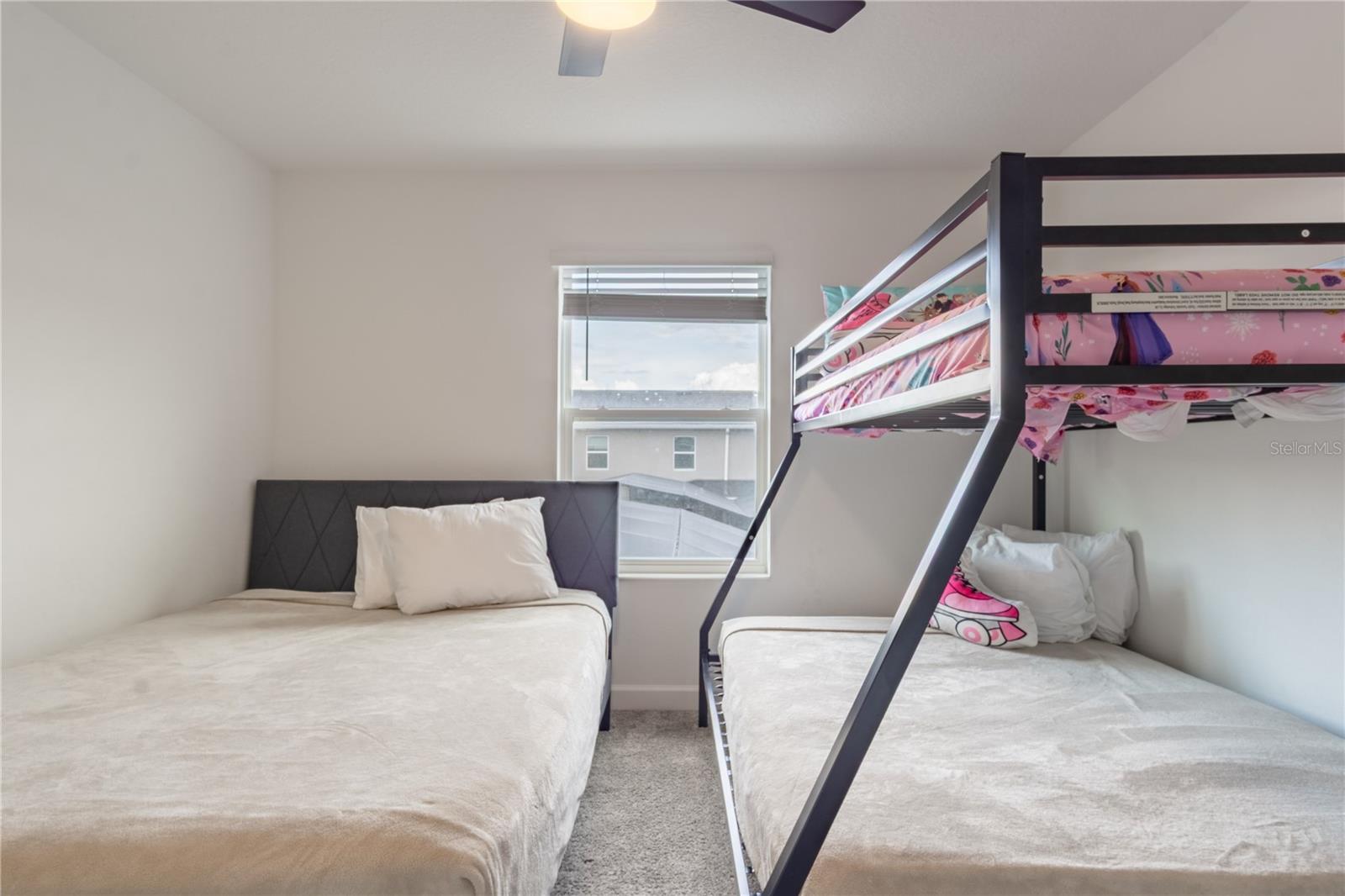 Image 21 of 36 For 2705 Scrapbook Street