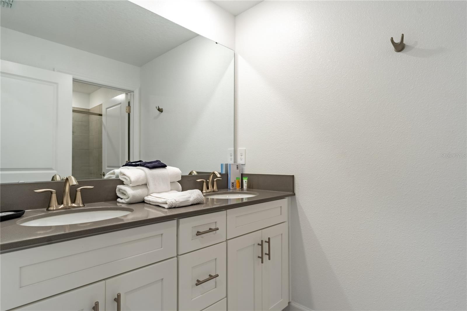 Image 23 of 36 For 2705 Scrapbook Street