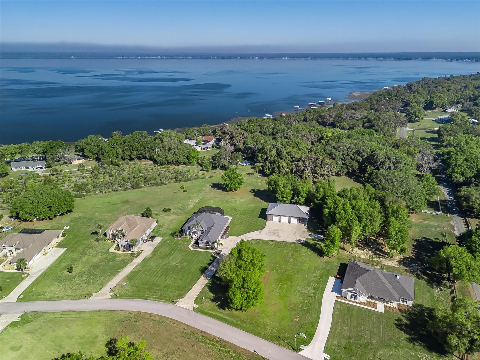 Image 11 of 71 For 13945 156th Lane