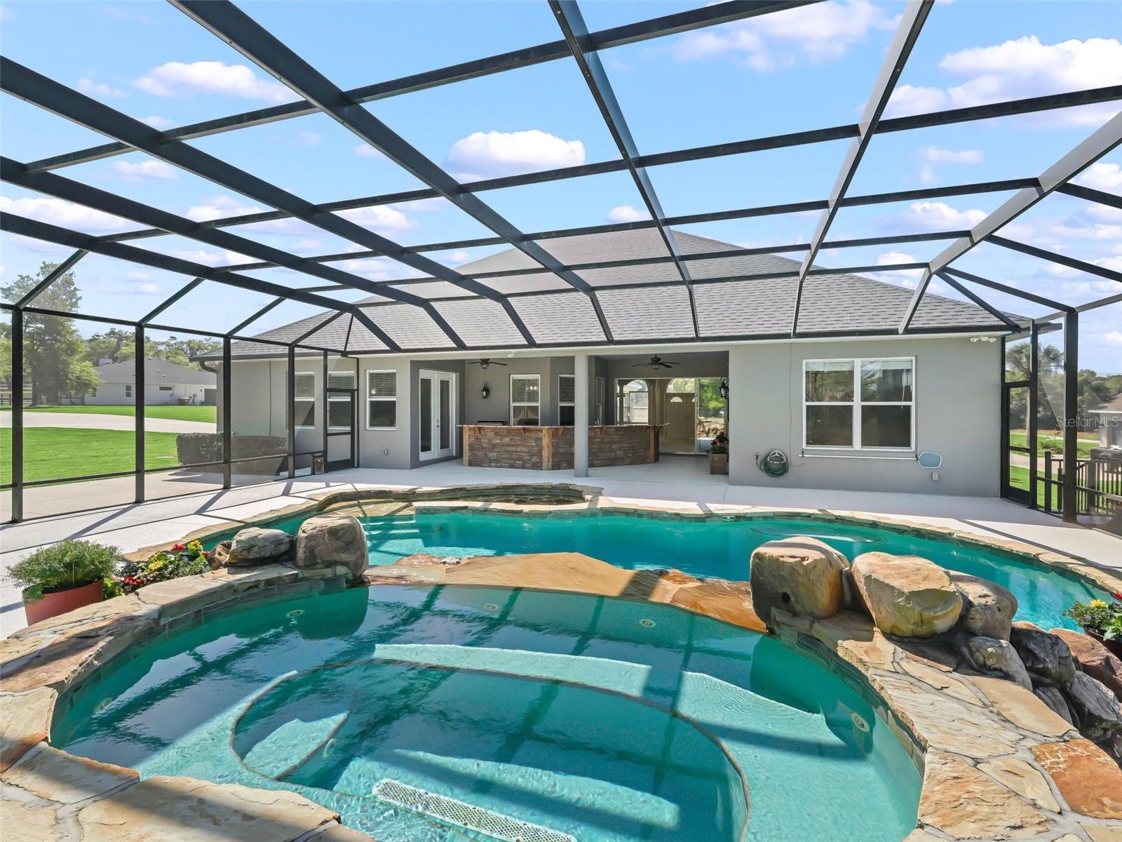 Image 17 of 71 For 13945 156th Lane