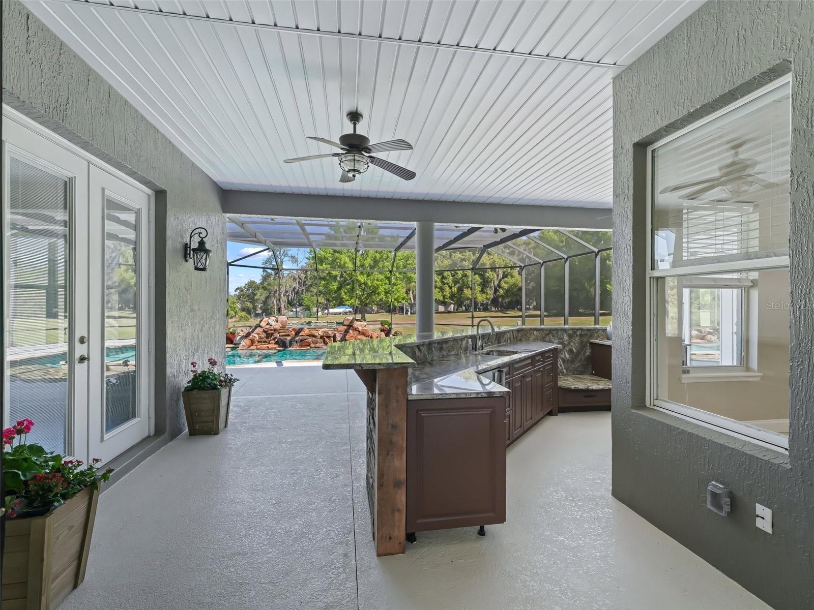 Image 36 of 71 For 13945 156th Lane