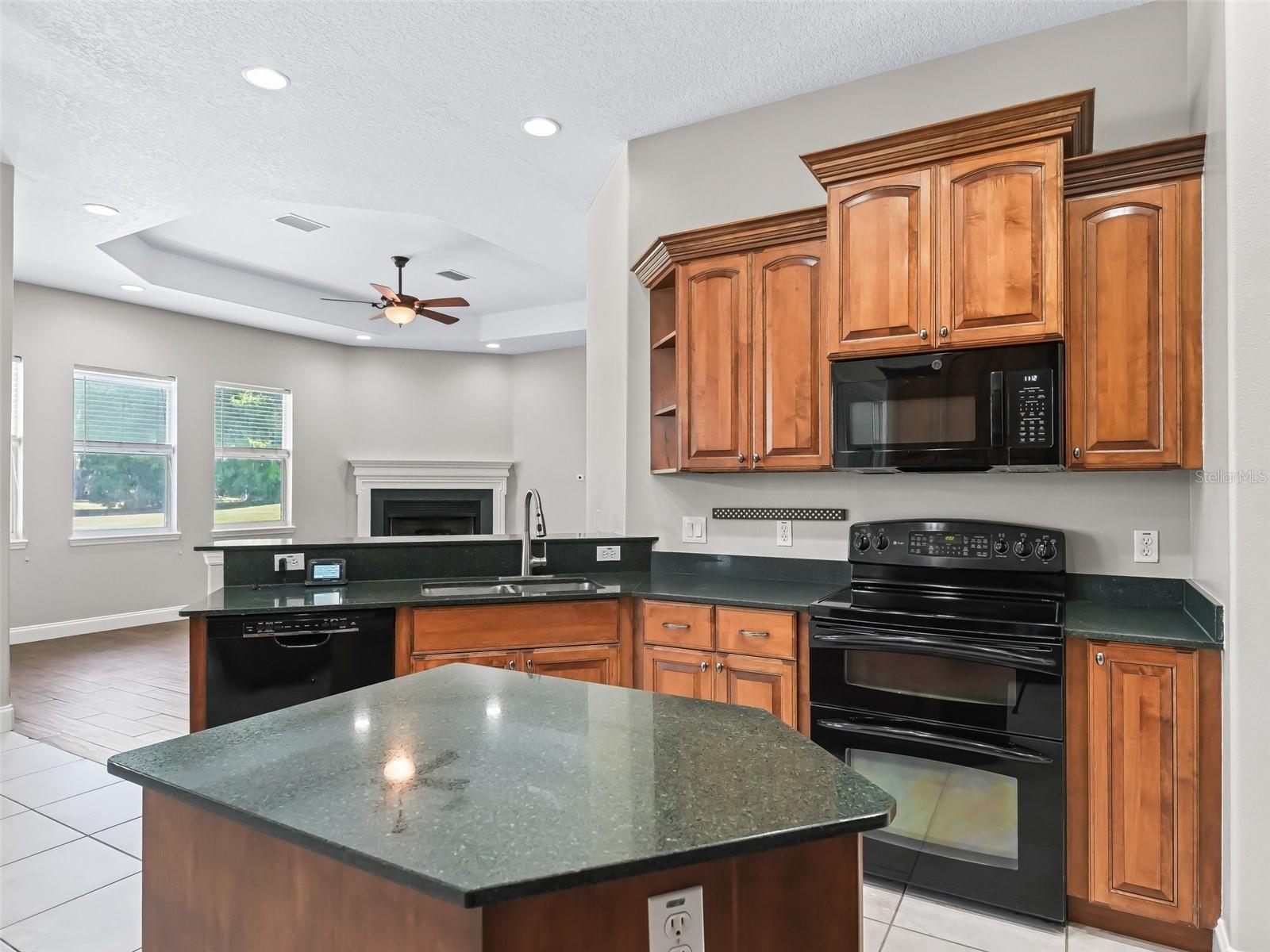 Image 45 of 71 For 13945 156th Lane