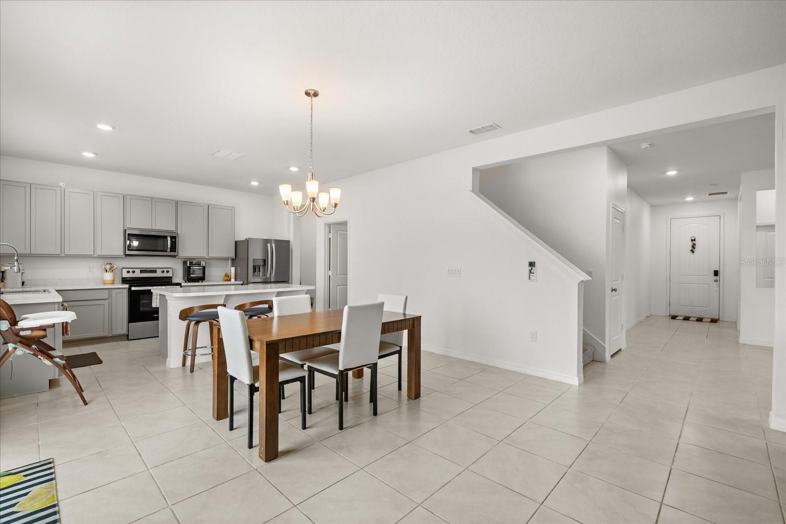 Image 11 of 23 For 1470 Geranium Drive