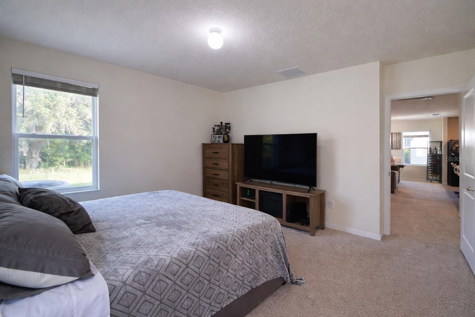 Image 9 of 39 For 6930 Silverado Ranch Boulevard