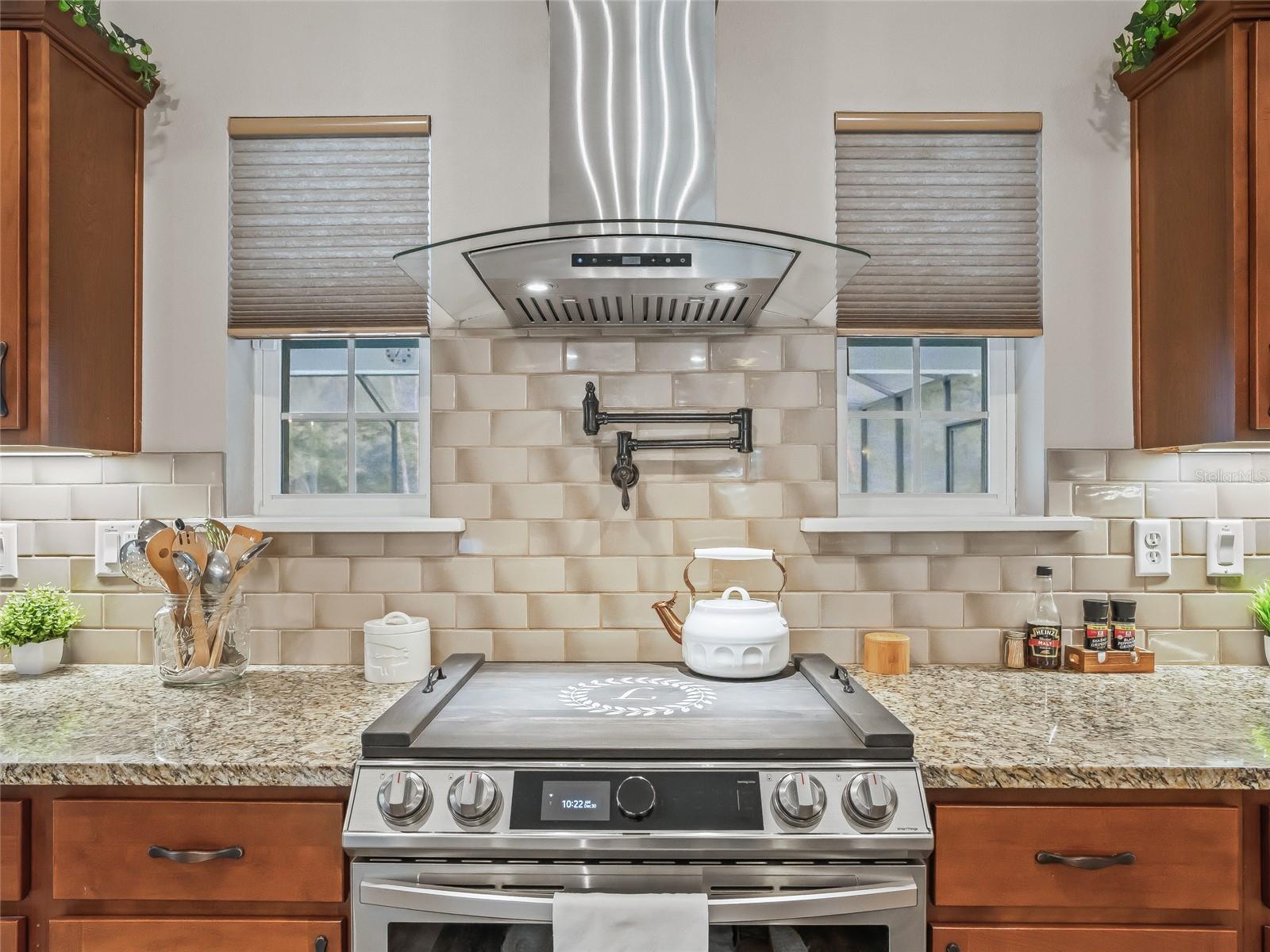 Image 14 of 82 For 6570 175th Court