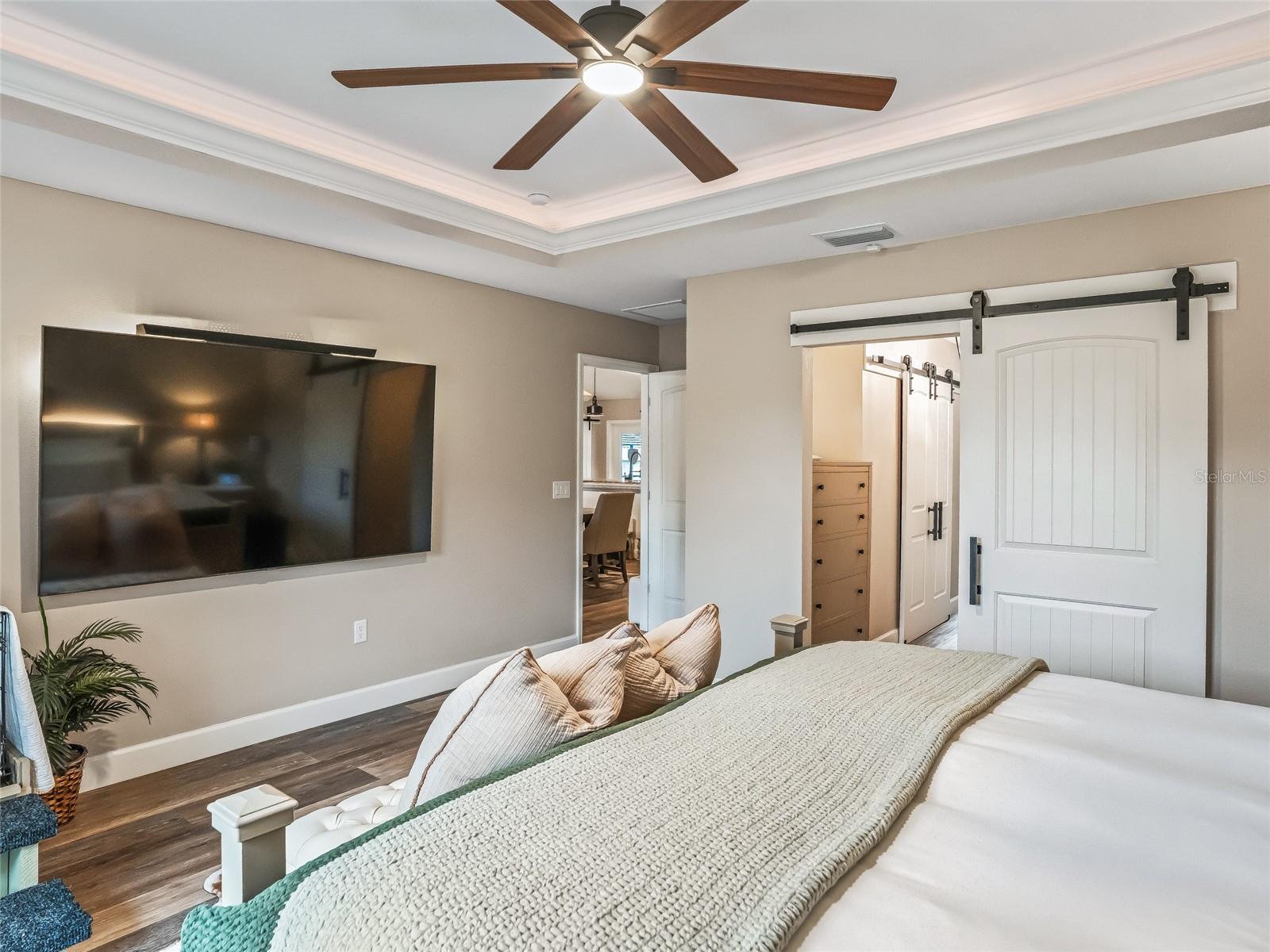 Image 24 of 82 For 6570 175th Court