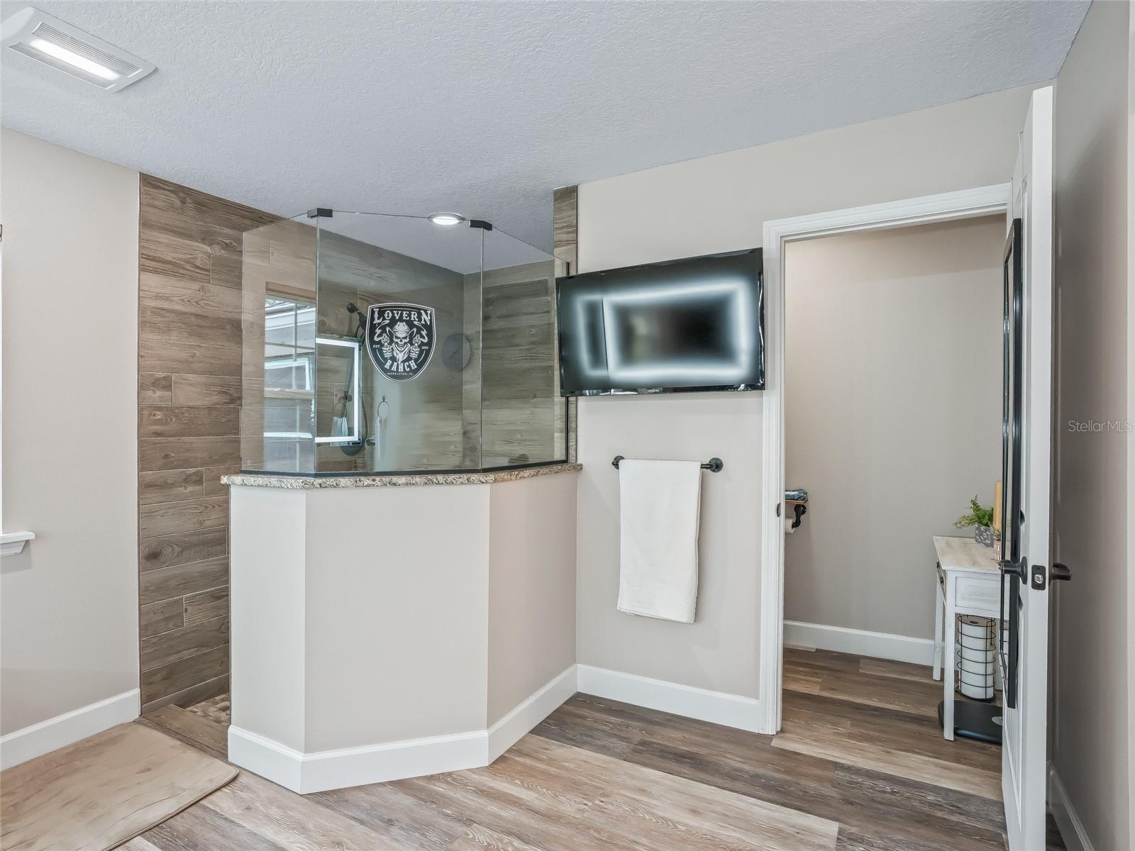 Image 27 of 82 For 6570 175th Court