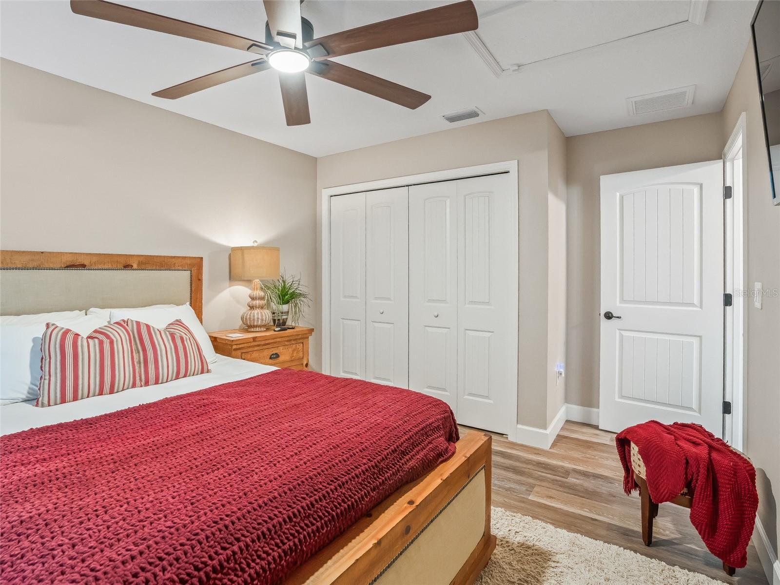 Image 33 of 82 For 6570 175th Court