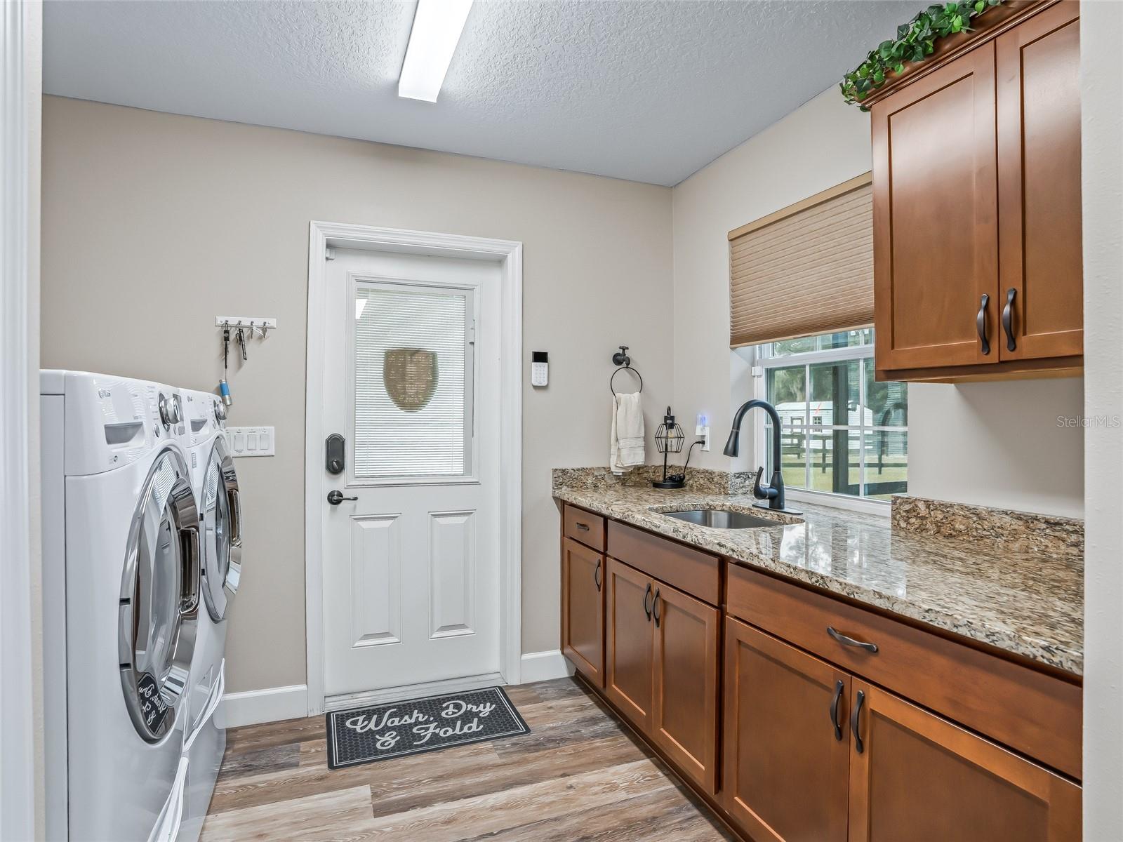 Image 34 of 82 For 6570 175th Court