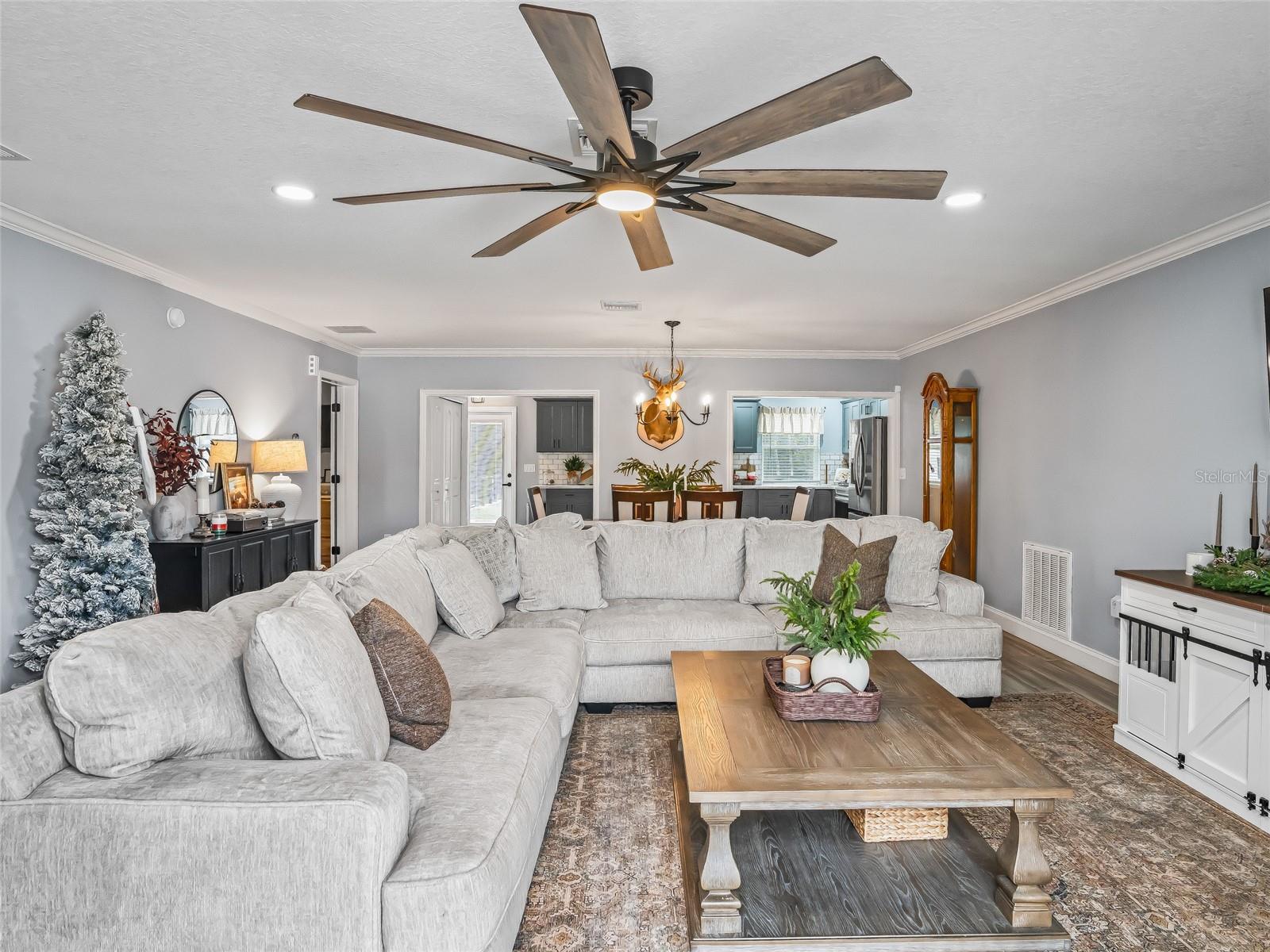 Image 48 of 82 For 6570 175th Court