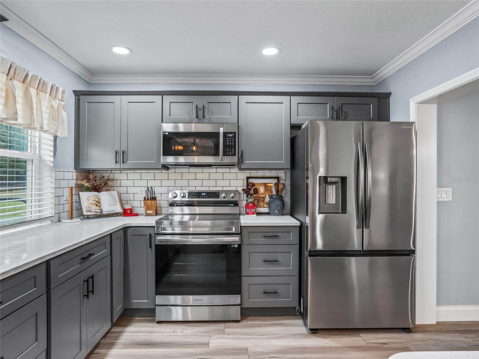 Image 53 of 82 For 6570 175th Court