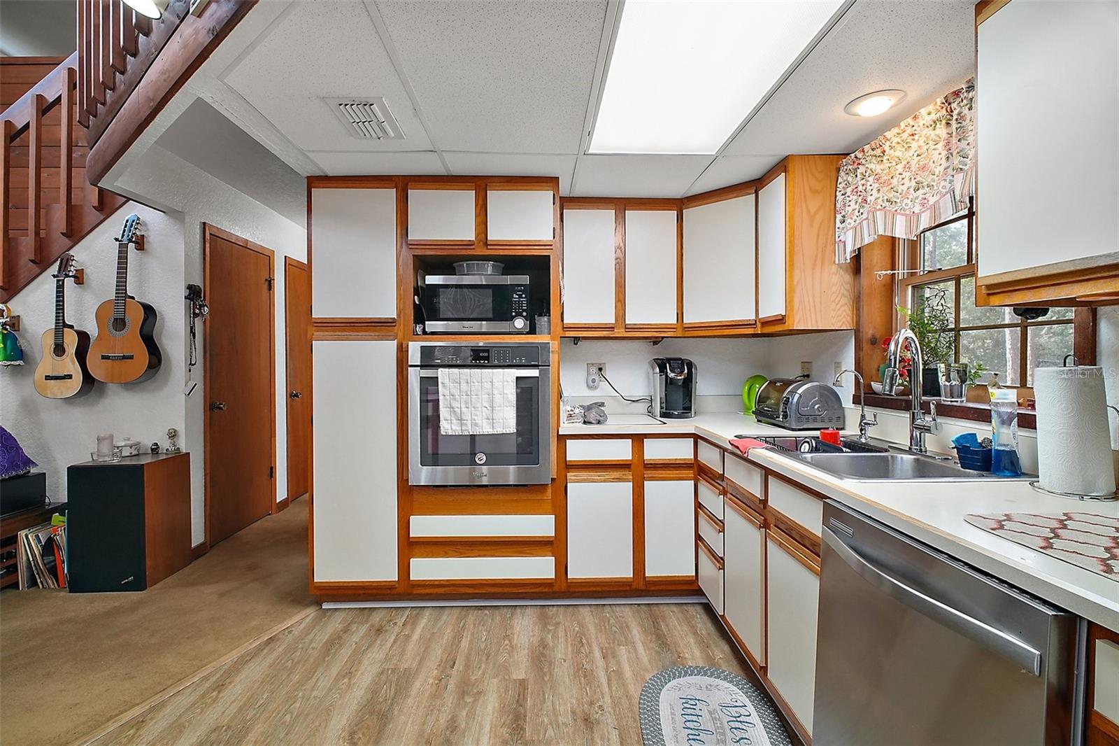 Image 12 of 33 For 41513 Aspen Street