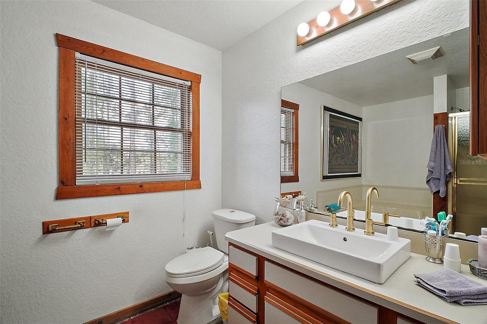 Image 20 of 33 For 41513 Aspen Street