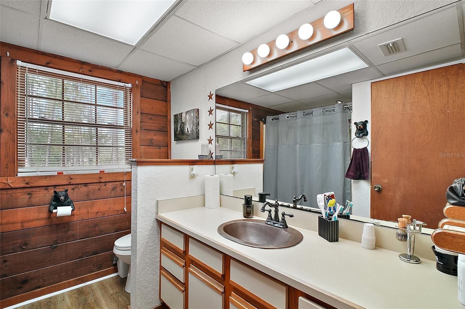 Image 23 of 33 For 41513 Aspen Street