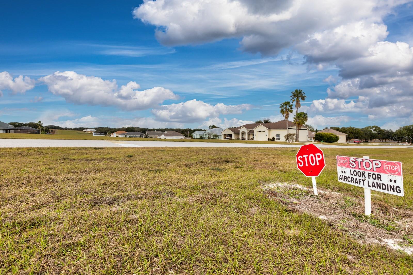 Image 18 of 79 For 17520 159th Terrace