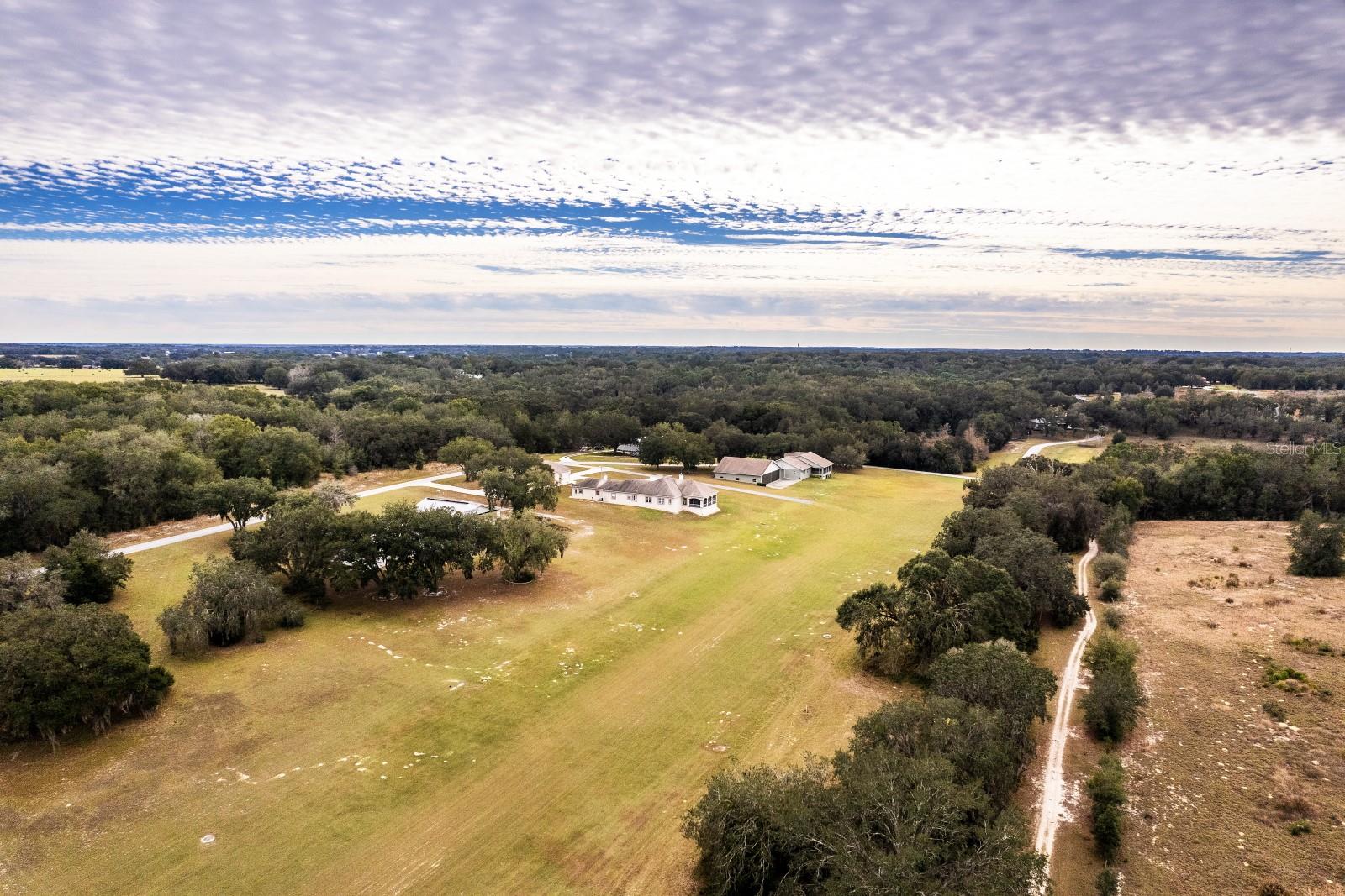 Image 24 of 79 For 17520 159th Terrace