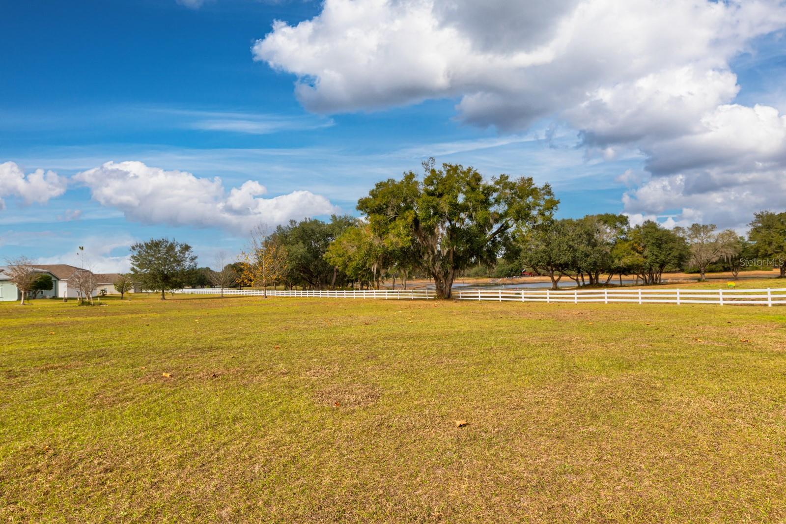 Image 3 of 79 For 17520 159th Terrace