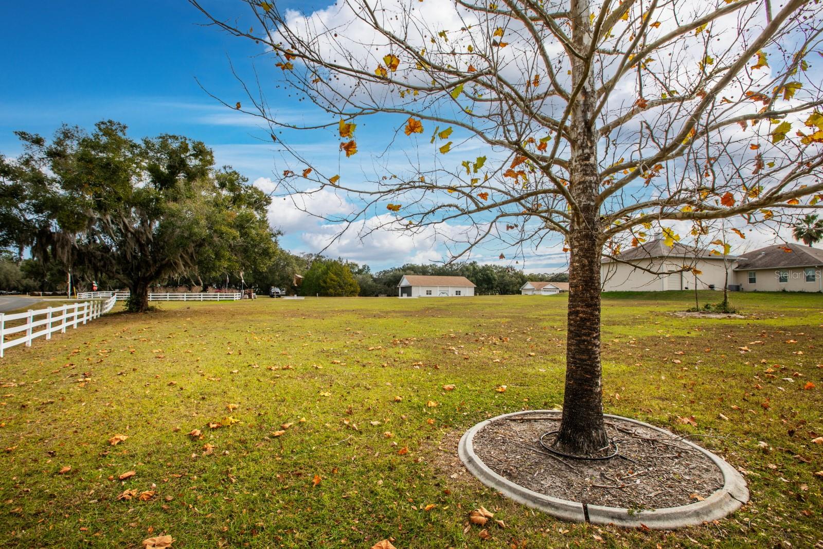 Image 7 of 79 For 17520 159th Terrace