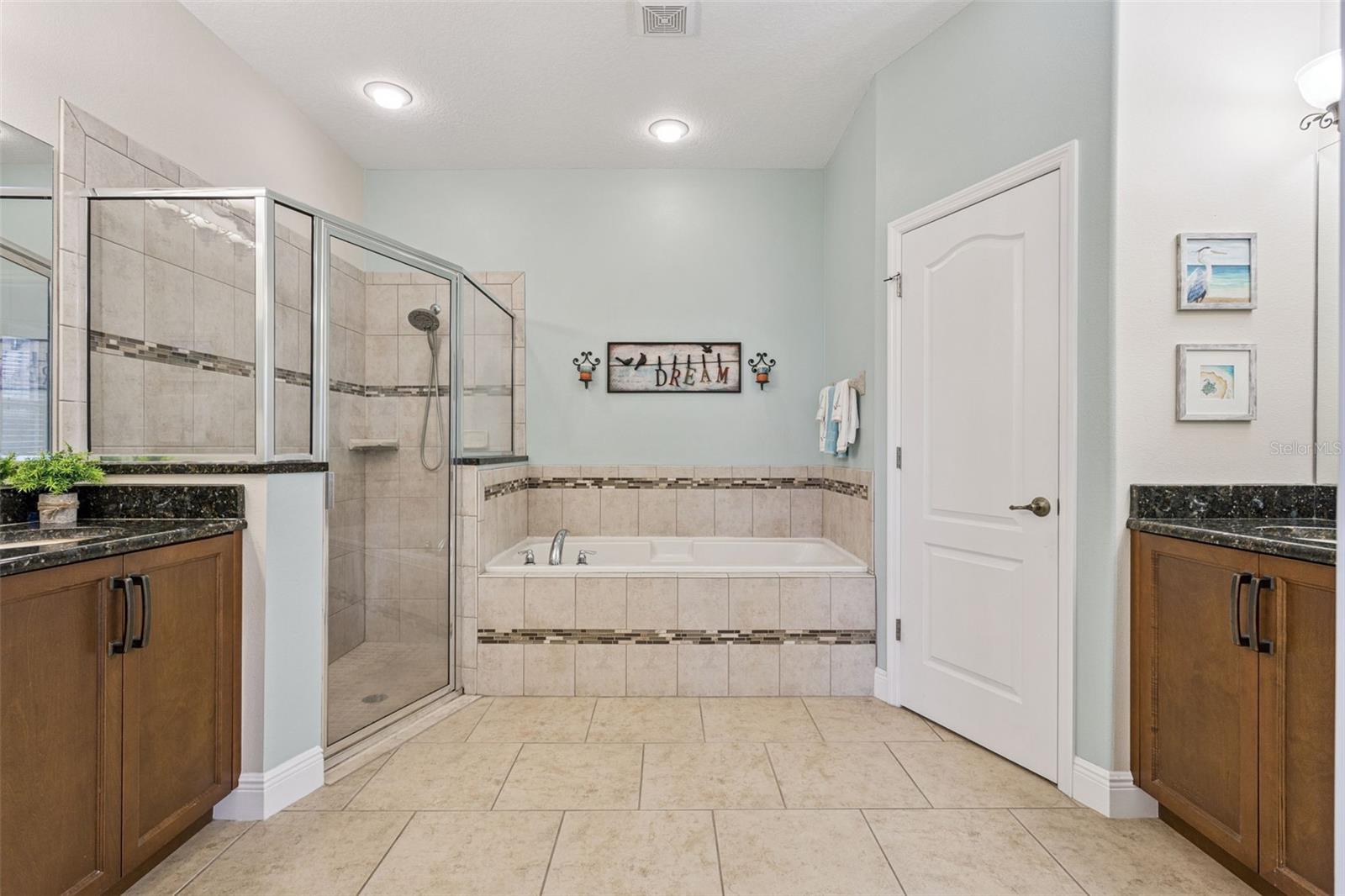 Image 19 of 45 For 11333 Cypress Shore Court