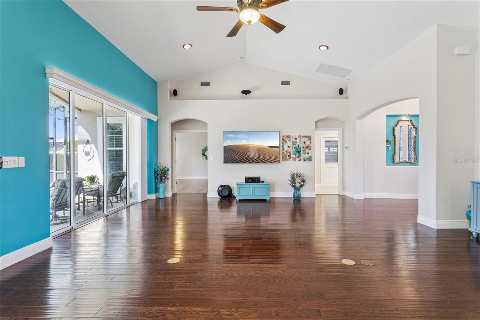 Image 6 of 45 For 11333 Cypress Shore Court