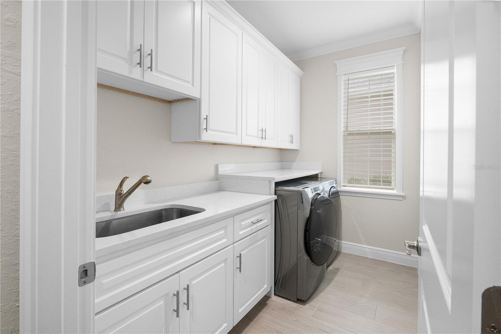 Image 11 of 51 For 4790 125th Loop