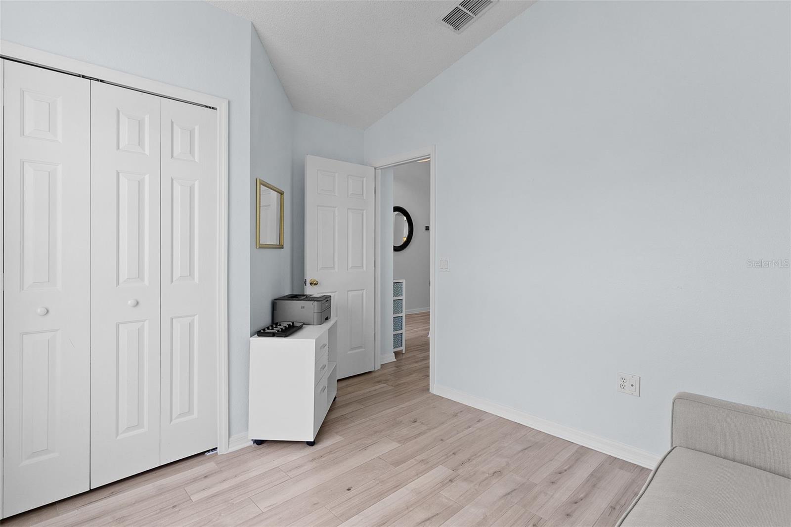 Image 23 of 54 For 713 Saddle Ridge Drive