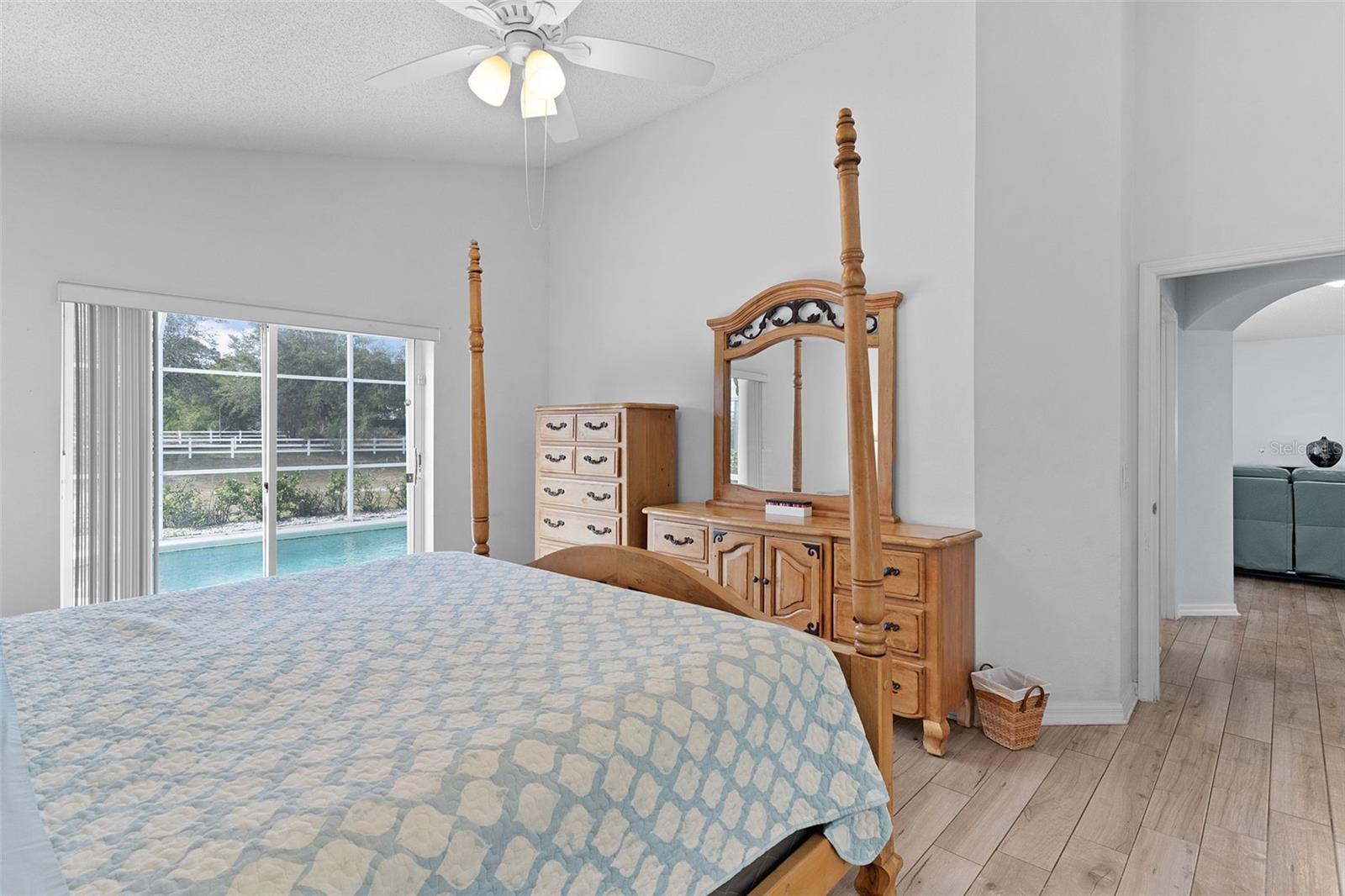 Image 32 of 54 For 713 Saddle Ridge Drive