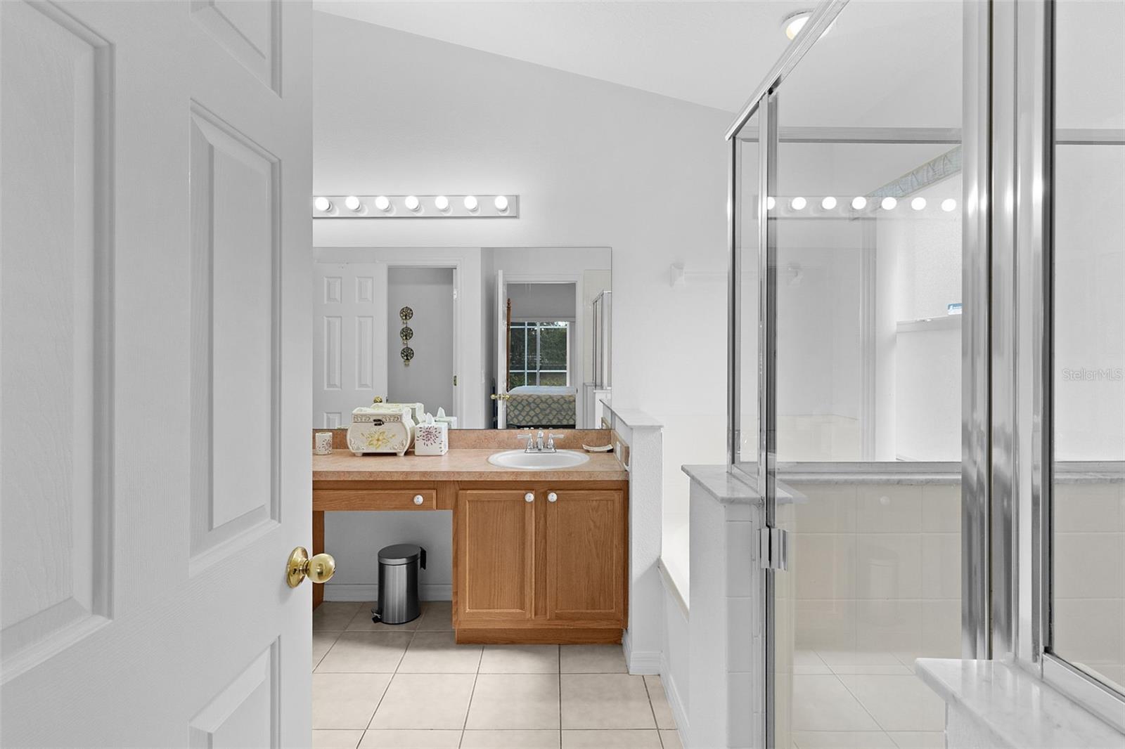 Image 33 of 54 For 713 Saddle Ridge Drive