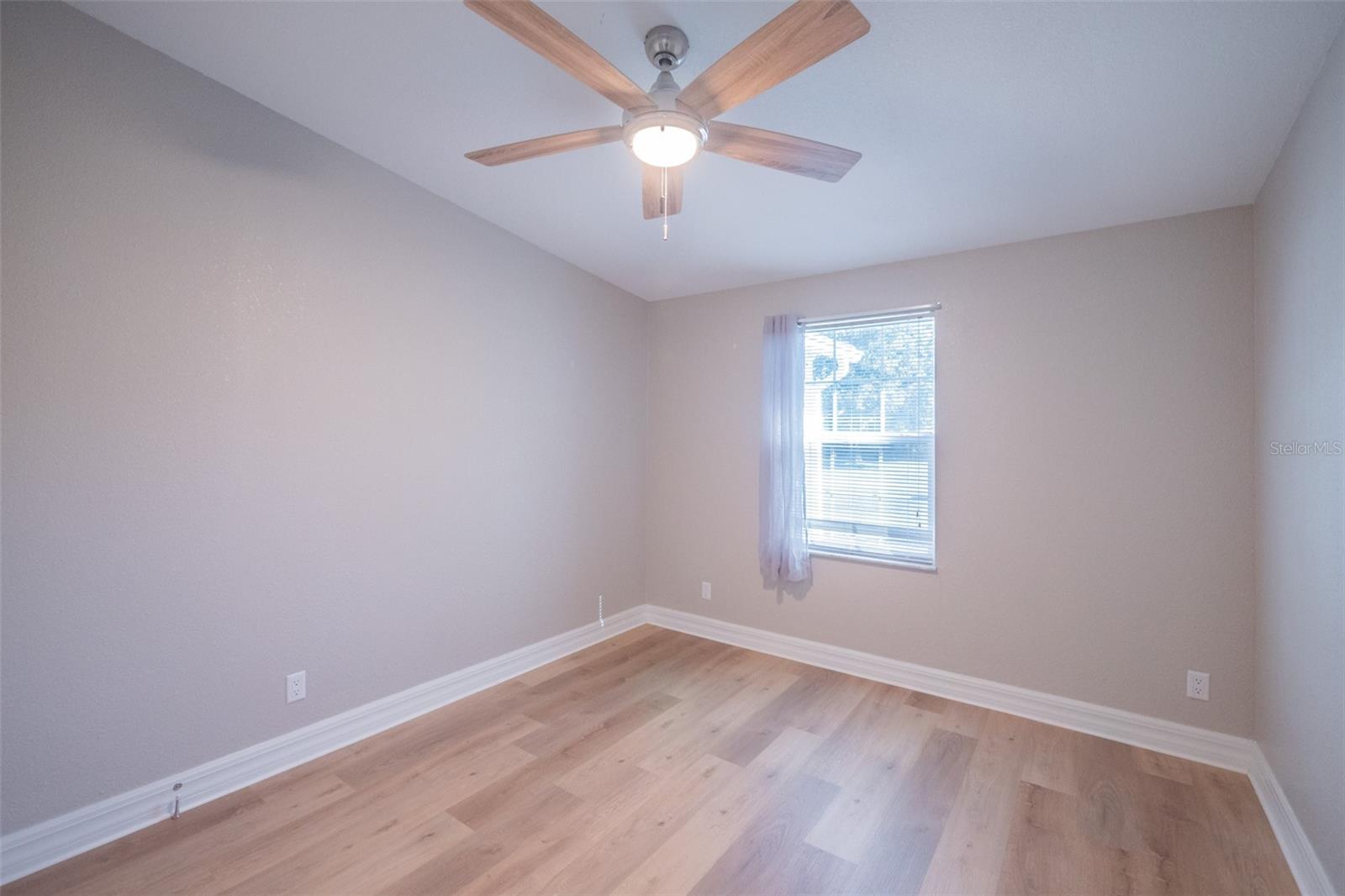 Image 24 of 76 For 27925 Pelican Isle Drive