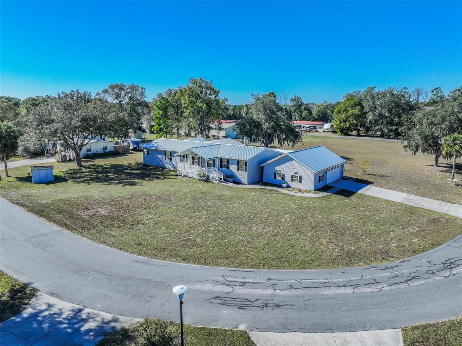 Image 66 of 76 For 27925 Pelican Isle Drive