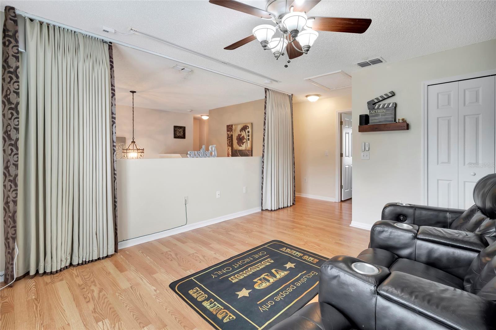 Image 30 of 49 For 16012 Lanesboro Court