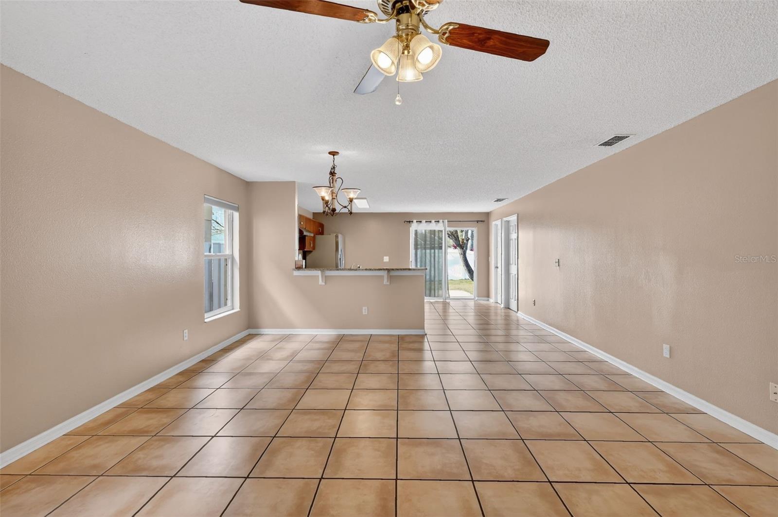 Image 11 of 36 For 12952 Los Alamitos