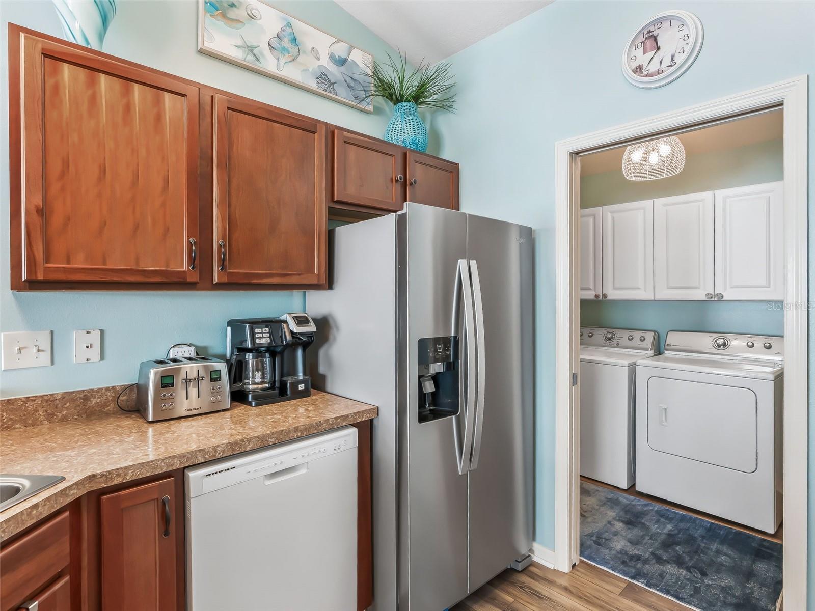 Image 16 of 40 For 3742 Viscaya Court